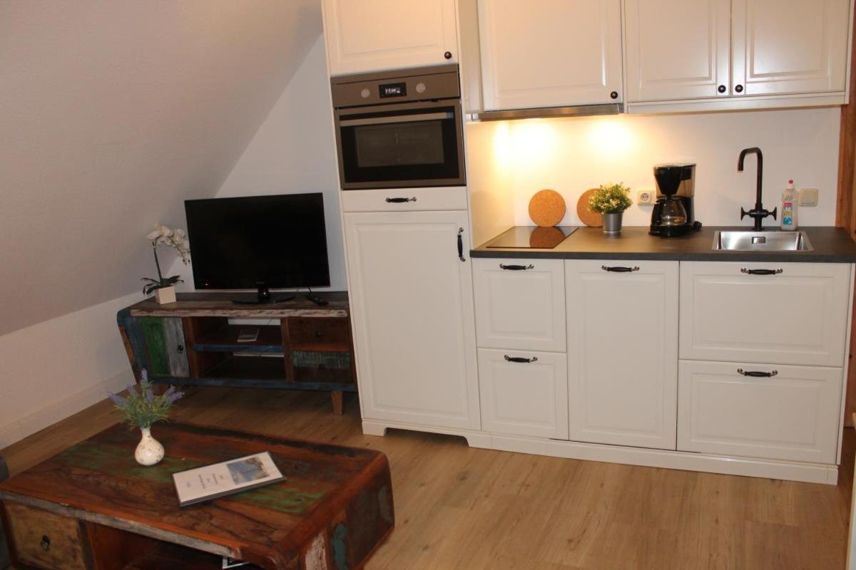 Ferienwohnung Lasse In Вик Екстериор снимка